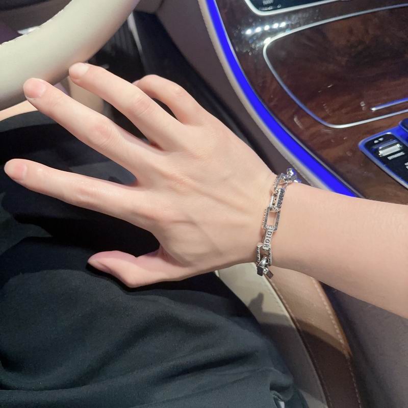 Dior Bracelet 05lyr136 (9)